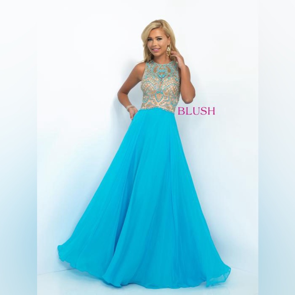 NWT Size 12 SPARKLE Beaded Halter Evening Gown